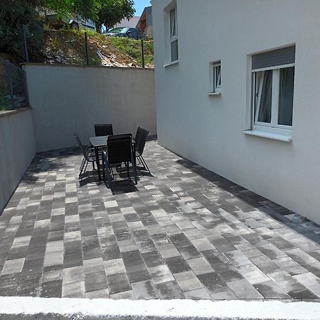 Apartmani Tolj Makarska Esterno foto