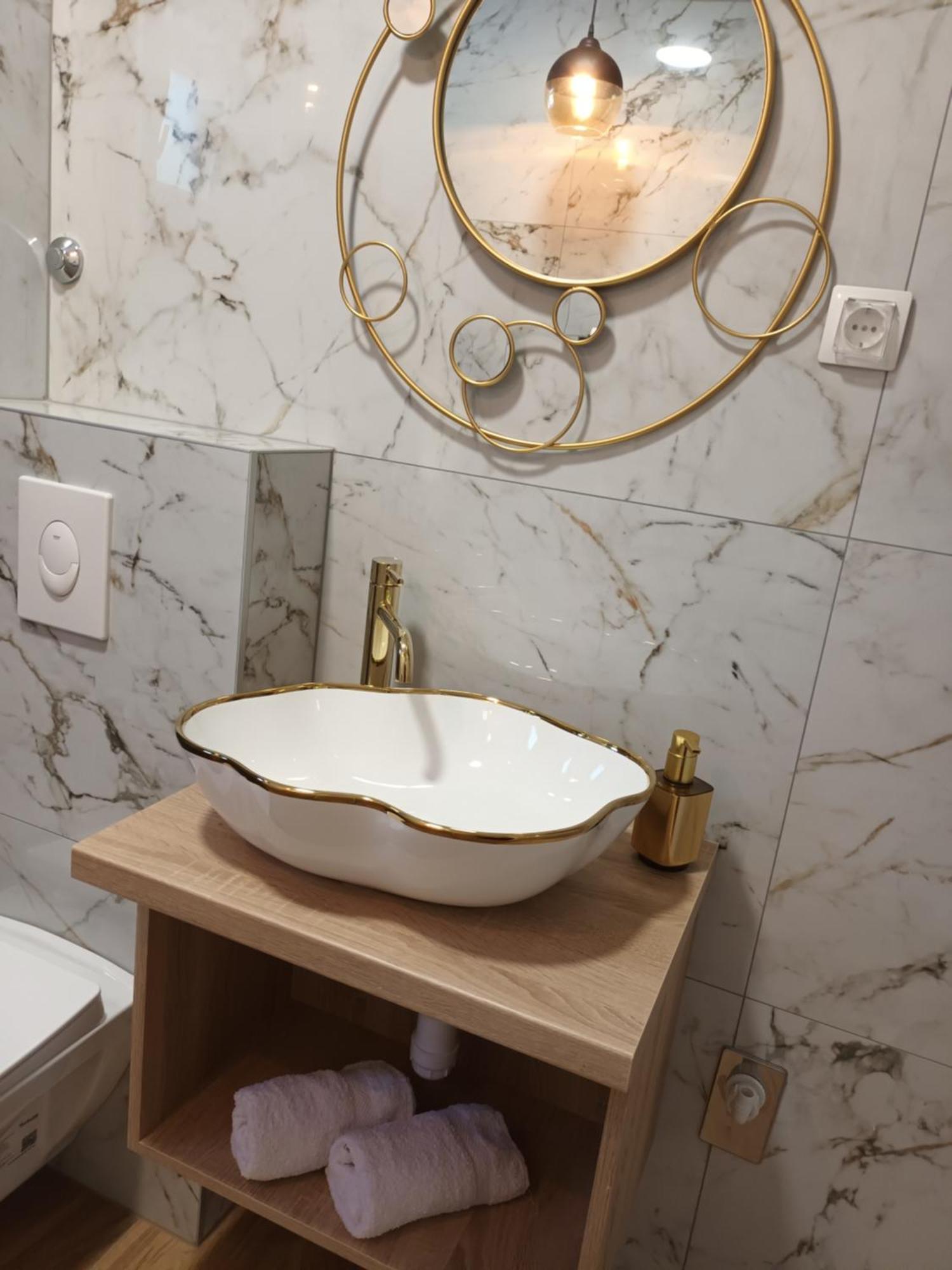 Apartmani Tolj Makarska Esterno foto