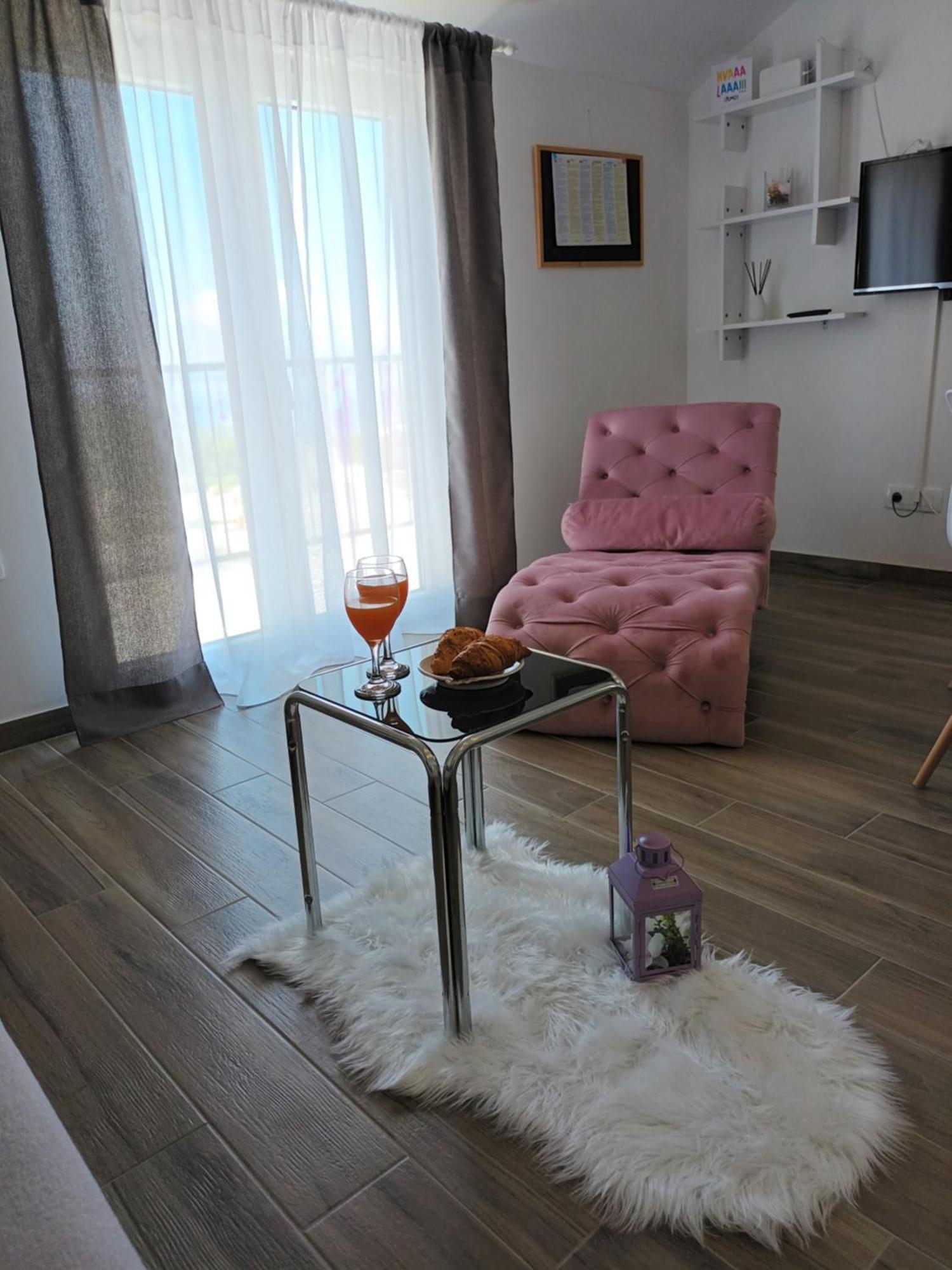 Apartmani Tolj Makarska Esterno foto