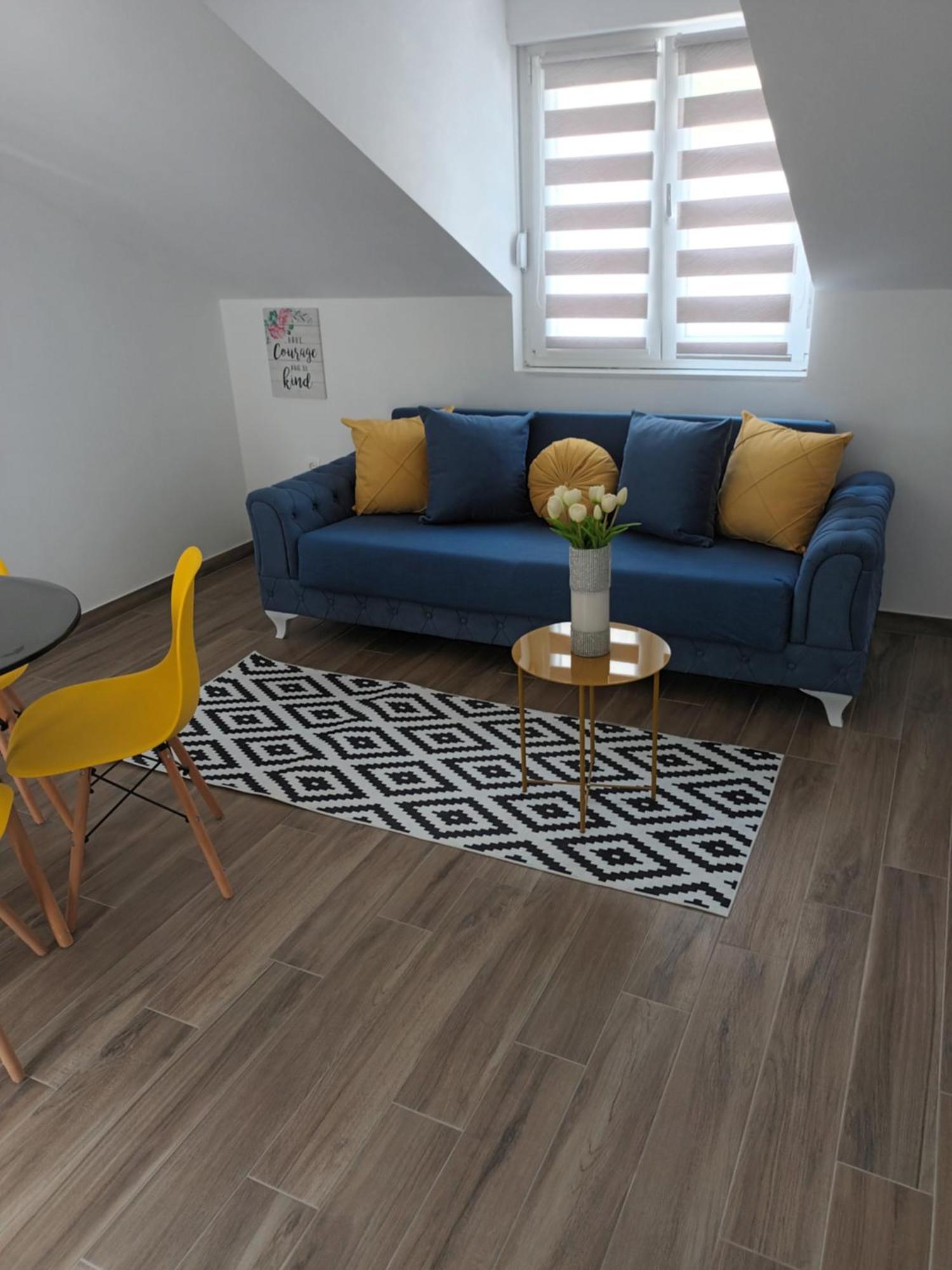 Apartmani Tolj Makarska Esterno foto